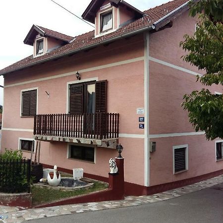 Rooms Mostanje Karlovac Exteriör bild