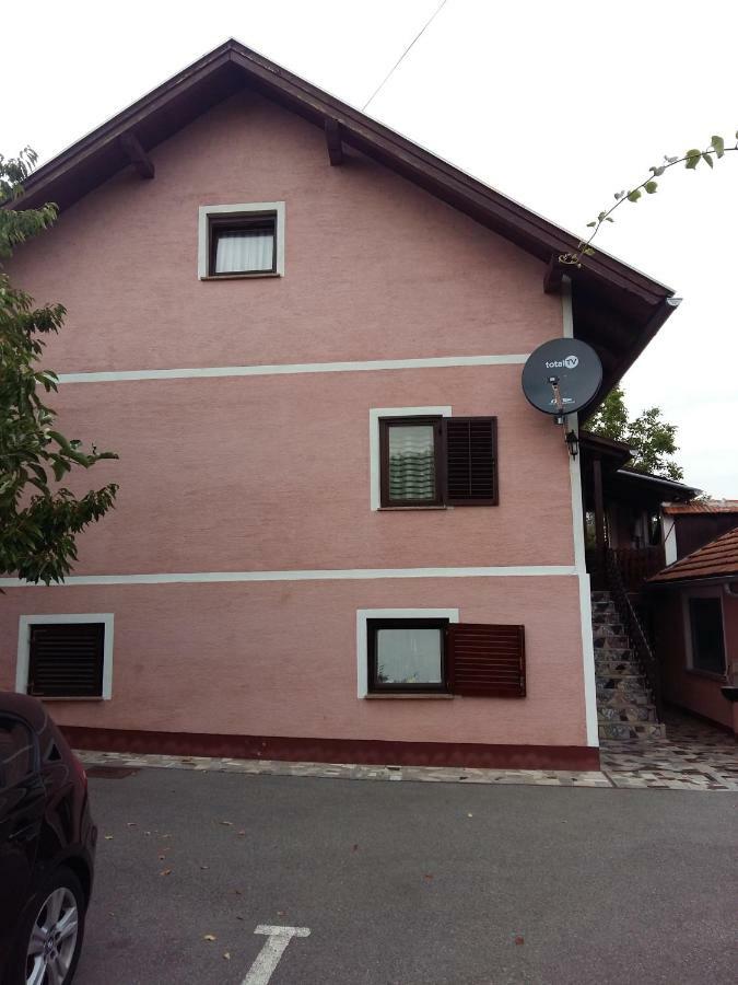 Rooms Mostanje Karlovac Exteriör bild